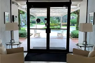 3850 Oaks Clubhouse Dr, Pompano Beach, FL 33069 - Photo 41