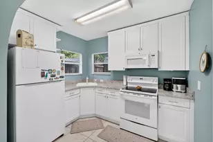 1140 NE 17th Ave, Fort Lauderdale, FL 33304 - Photo 39