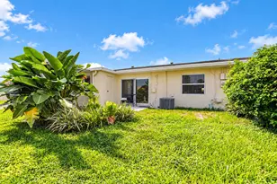 8900 Warwick Dr, Boca Raton, FL 33433 - Photo 29