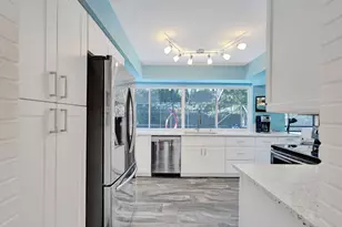 2050 NE 59th Pl, Fort Lauderdale, FL 33308 - Photo 5