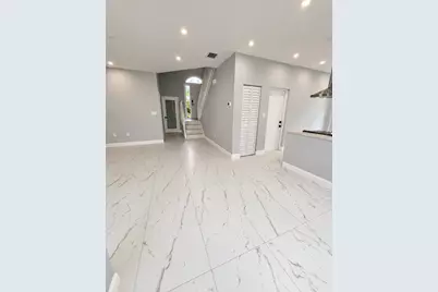 3705 Valais Drive, Hollywood, FL 33021 - Photo 15