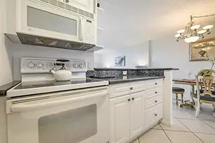 2121 N Ocean Blvd, Boca Raton, FL 33431 - Photo 9