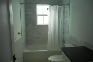832 Biscayne Dr, West Palm Beach, FL 33401 - Photo 21