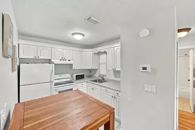 2446 SE Garden Terrace #302, Port Saint Lucie, FL 34952 - Photo 5