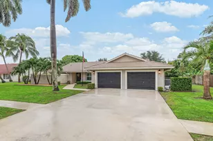 9077 Old Pine Rd, Boca Raton, FL 33428 - Photo 3