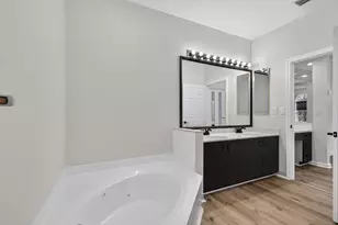 704 Ryder Cup Cir, Palm Beach Gardens, FL 33418 - Photo 51