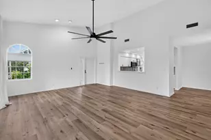 704 Ryder Cup Cir, Palm Beach Gardens, FL 33418 - Photo 13