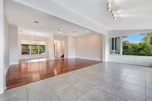 2142 NE 17th Ave, Wilton Manors, FL 33305 - Photo 23