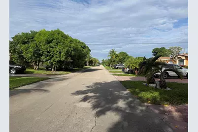 7501 Dilido Boulevard, Miramar, FL 33023 - Photo 3