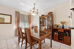 10588 NW 56th Dr, Coral Springs, FL 33076 - Photo 13