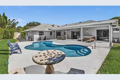1021 Cherry Lane, Wellington, FL 33414 - Photo 17