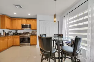 5933 Manchester Way, Tamarac, FL 33321 - Photo 13