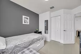 5933 Manchester Way, Tamarac, FL 33321 - Photo 25