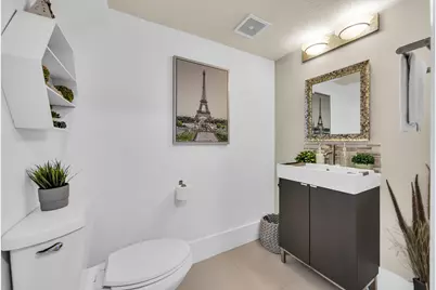 5933 Manchester Way #5933, Tamarac, FL 33321 - Photo 7
