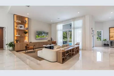 2678 Meadowood Drive, Weston, FL 33332 - Photo 3