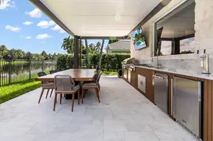 2678 Meadowood Dr, Weston, FL 33332 - Photo 23