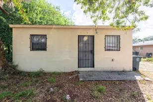 2516 Ave L, Fort Pierce, FL 34947 - Photo 1