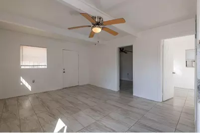 2516 Ave L #Unit b, Fort Pierce, FL 34947 - Photo 7