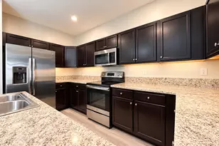 9326 W 33rd Ln, Hialeah, FL 33018 - Photo 9