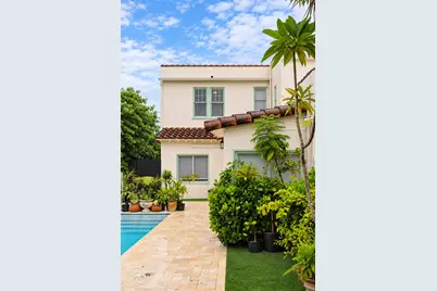 234 E Greenwood Drive, West Palm Beach, FL 33405 - Photo 3