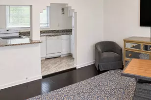 234 E Greenwood Dr, West Palm Beach, FL 33405 - Photo 21