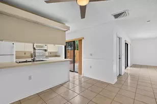 2405 24th Ct, Jupiter, FL 33477 - Photo 7
