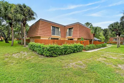2405 24th Court, Jupiter, FL 33477 - Photo 1