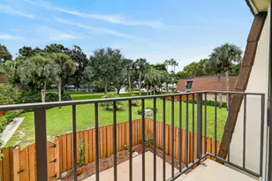 2405 24th Ct, Jupiter, FL 33477 - Photo 21