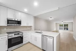 2905 SW 22nd Ave, Delray Beach, FL 33445 - Photo 1