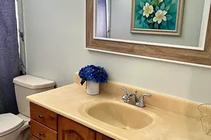 6251 NW 199th St, Hialeah, FL 33015 - Photo 5