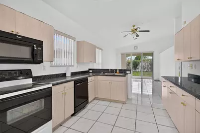 900 SE 2nd Avenue, Dania Beach, FL 33004 - Photo 19