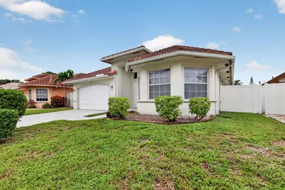 900 SE 2nd Avenue, Dania Beach, FL 33004 - Photo 3