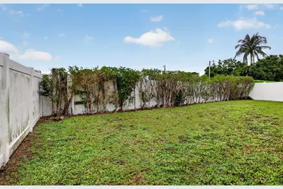 900 SE 2nd Avenue, Dania Beach, FL 33004 - Photo 41