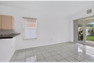 900 SE 2nd Avenue, Dania Beach, FL 33004 - Photo 11