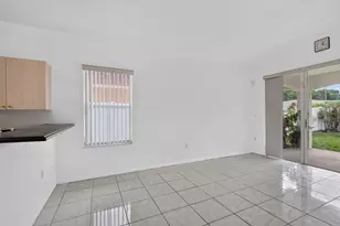 900 SE 2nd Ave, Dania Beach, FL 33004 - Photo 11