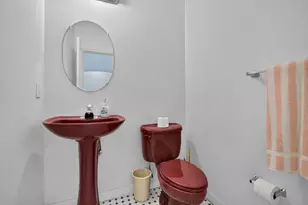 900 SE 2nd Ave, Dania Beach, FL 33004 - Photo 33