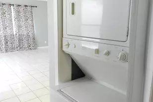 153 West Ct, Royal Palm Beach, FL 33411 - Photo 11