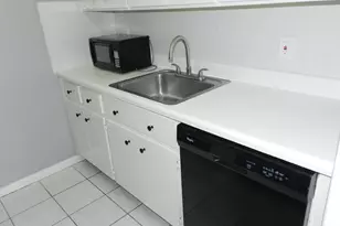 153 West Ct, Royal Palm Beach, FL 33411 - Photo 9