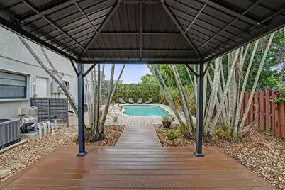 1330 NW 78th Avenue, Plantation, FL 33322 - Photo 5