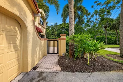 42 Uno Lago Drive, Juno Beach, FL 33408 - Photo 5