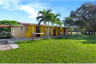 16693 Deer Path Lane, Wellington, FL 33470 - Photo 5