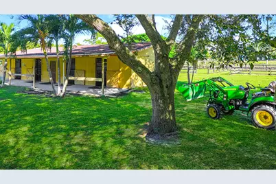 16693 Deer Path Lane, Wellington, FL 33470 - Photo 43