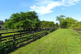 16693 Deer Path Ln, Wellington, FL 33470 - Photo 25