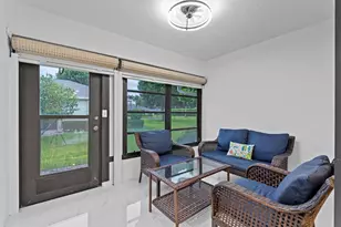 9880 Chestnut Tree Terrace, Boynton Beach, FL 33436 - Photo 21