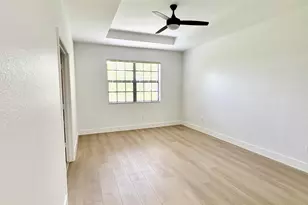 10199 Wellington Parc Dr, Wellington, FL 33449 - Photo 17