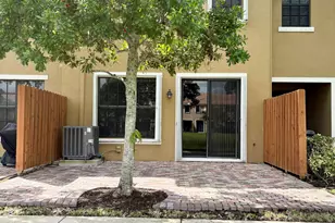 10199 Wellington Parc Dr, Wellington, FL 33449 - Photo 15