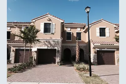 10199 Wellington Parc Drive, Wellington, FL 33449 - Photo 1