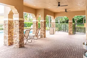 10199 Wellington Parc Dr, Wellington, FL 33449 - Photo 33