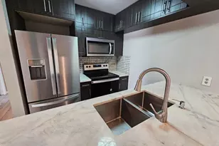 1822 Abbey Rd, West Palm Beach, FL 33415 - Photo 3