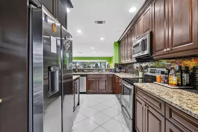 43 W Stratford Lane W #B, Boynton Beach, FL 33436 - Photo 17